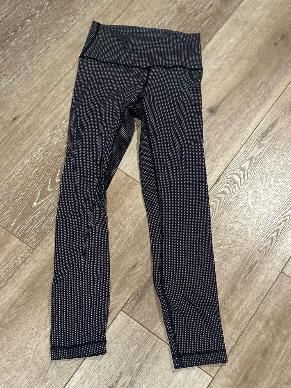 Lululemon Black Microdot Active Leggings